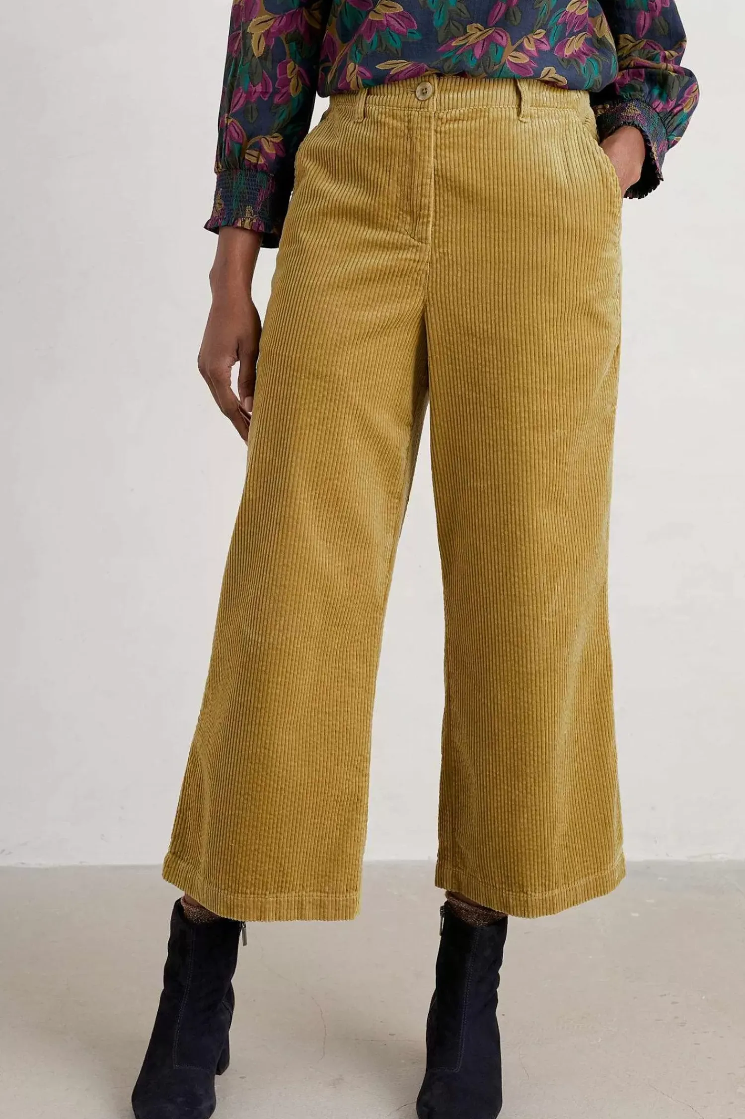 Trousers & Shorts<Seasalt Cornwall Asphodel Cord Trousers Yellow Moss