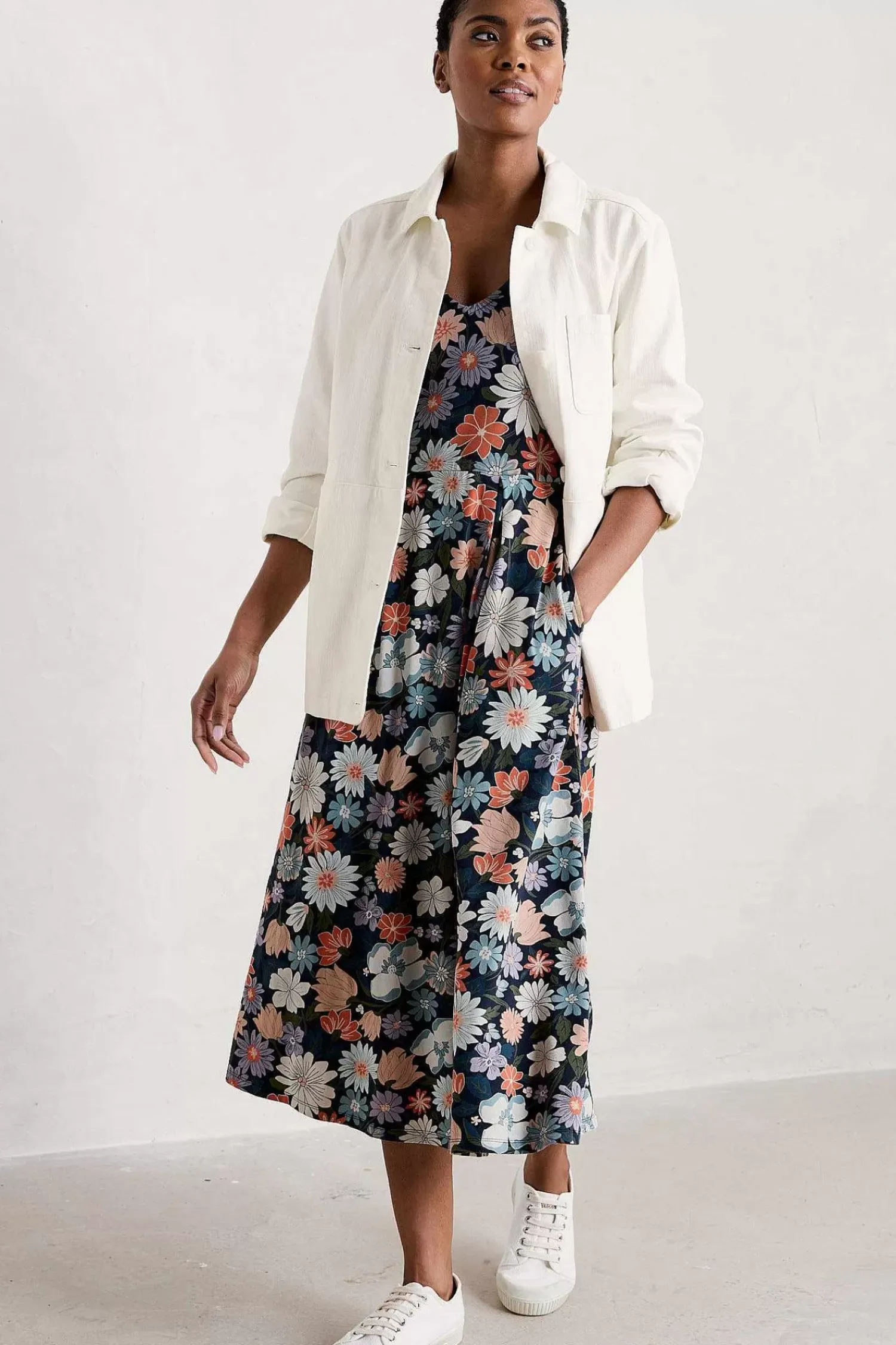 Dresses<Seasalt Cornwall Helena Short Sleeve V-Neck Midi Dress Flowering Blooms Maritime