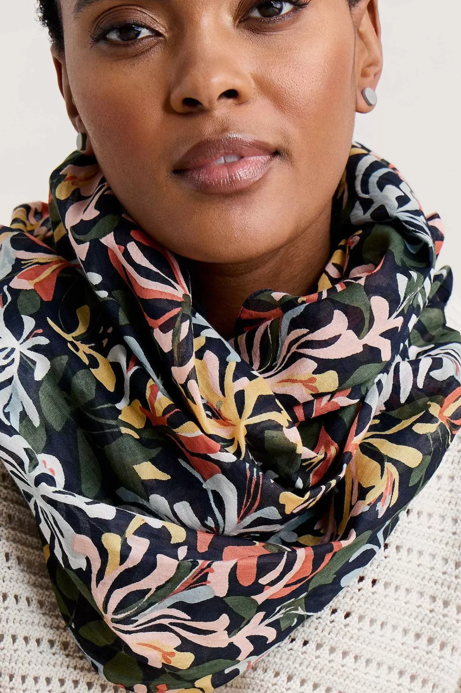 Scarves & Shawls<Seasalt Cornwall New Everyday Circle Scarf Colour Stack Rose