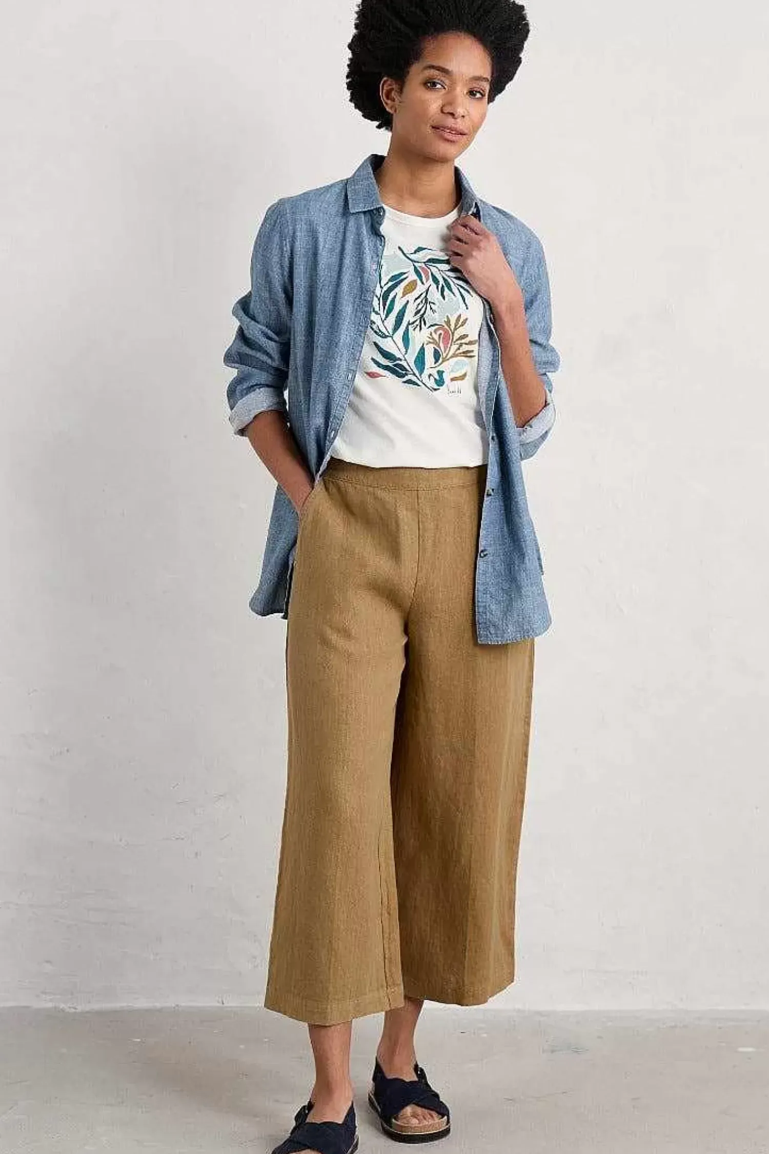 Tops<Seasalt Cornwall Printing Ink Organic Cotton T-Shirt Painted Kelp Chalk