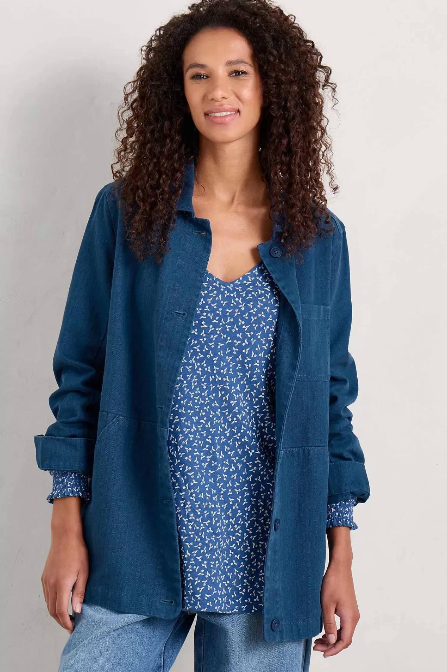Tops<Seasalt Cornwall Rosehip Jersey V-Neck Top Ditsy Sprig Blue Jay